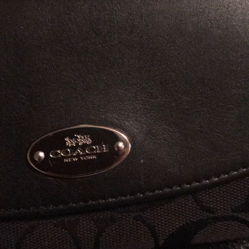 Wallet - Picture 3 of 5
